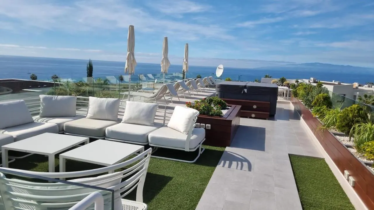 Luxury Villa Rebeka - Heated Pool And Jacuzzi Costa Adeje  0*, Costa Adeje (Tenerife)