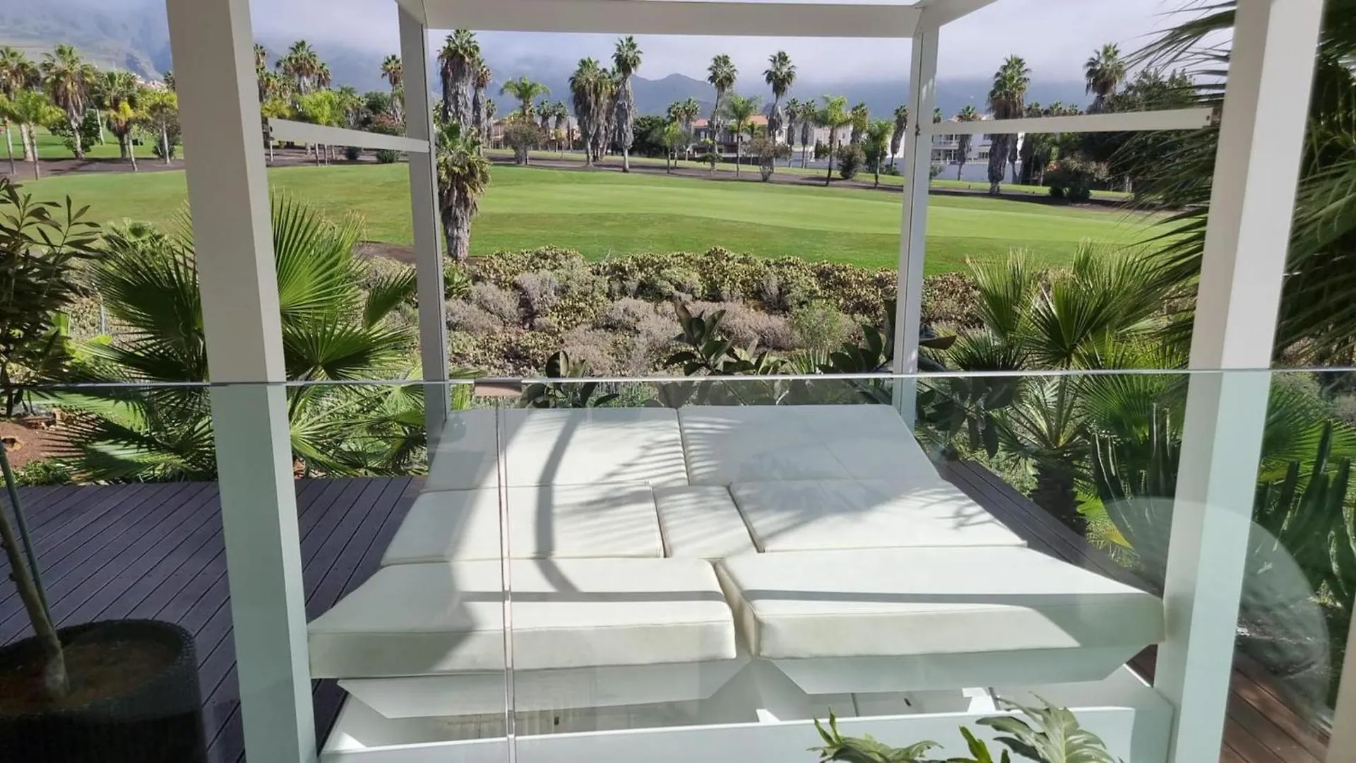 Luxury Villa Rebeka - Heated Pool And Jacuzzi Costa Adeje  Spain